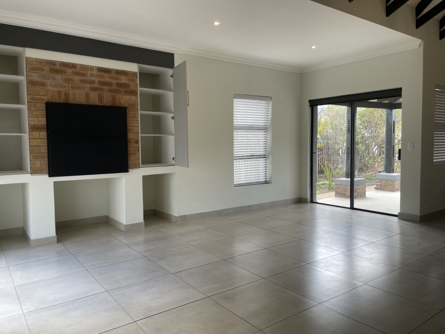 3 Bedroom Property for Sale in Blue Mountain Village Western Cape